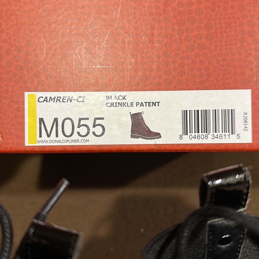 Donald pliner combat boots - Picture 5 of 6